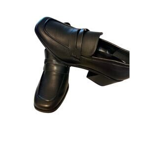 Marc Fisher Ilithia women’s squar-toe bloc-heel penny loafers black leather. 10M